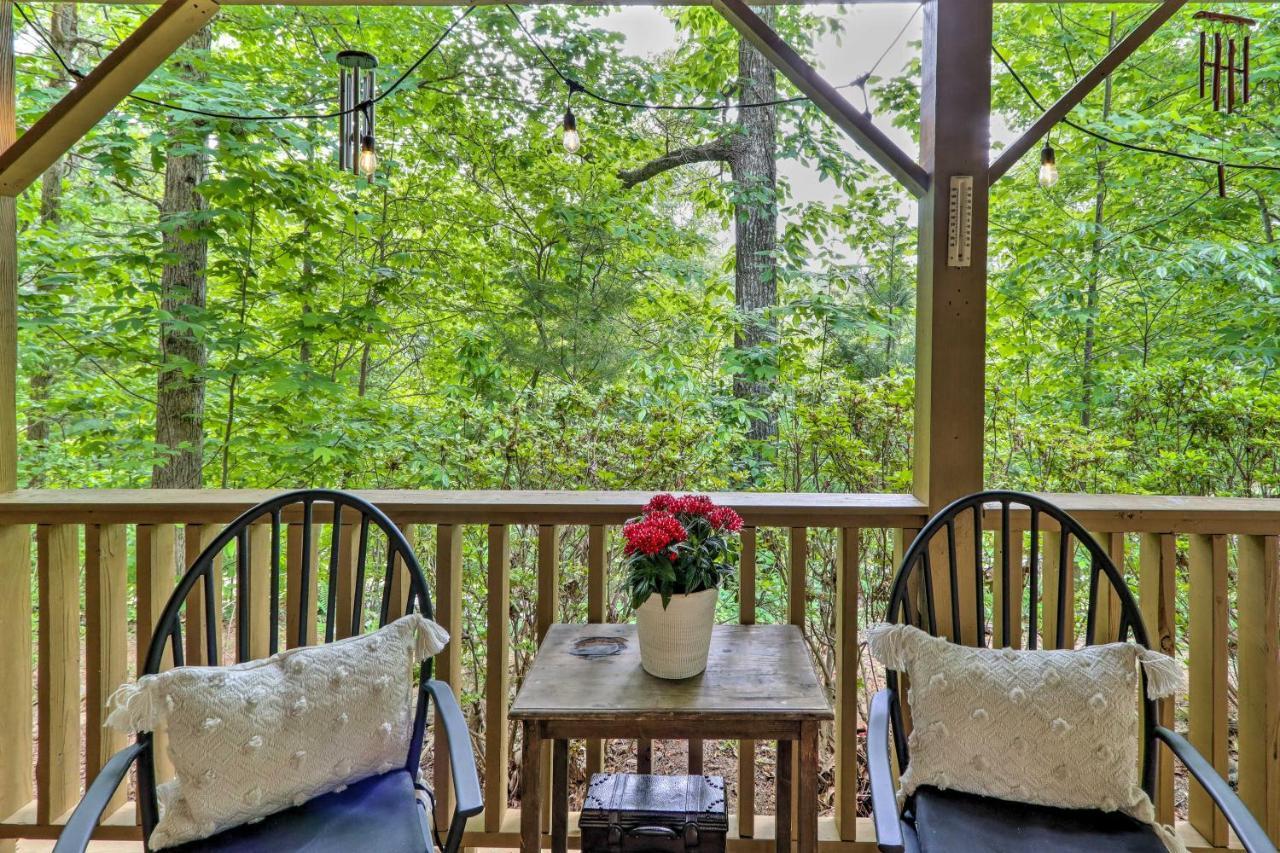 Bumblebee Cottage Murphy Retreat With Hot Tub Salem Eksteriør bilde